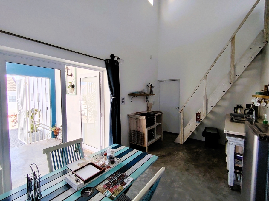 1 Bedroom Property for Sale in Golden Mile Western Cape